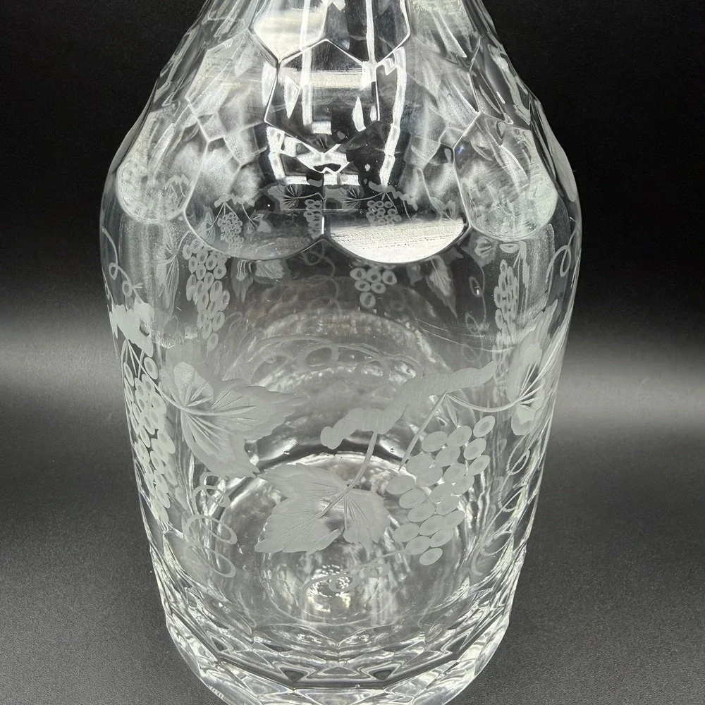 William Yeoward Crystal Decanter Cordelia Pattern ~ Grape vine etching